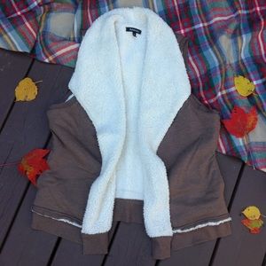 Fleece lined Vest size size XL